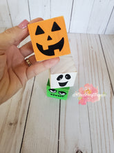 Load image into Gallery viewer, Set of 3 Halloween Blocks
